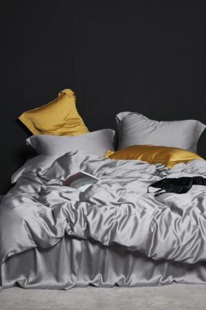 Silk duvet cover